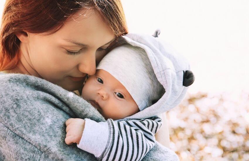 赤ちゃんの保湿クリームが冷たい 冬のスキンケアってどうしてる Happyblog 育児の便利グッズと子育て情報を発信するサイト